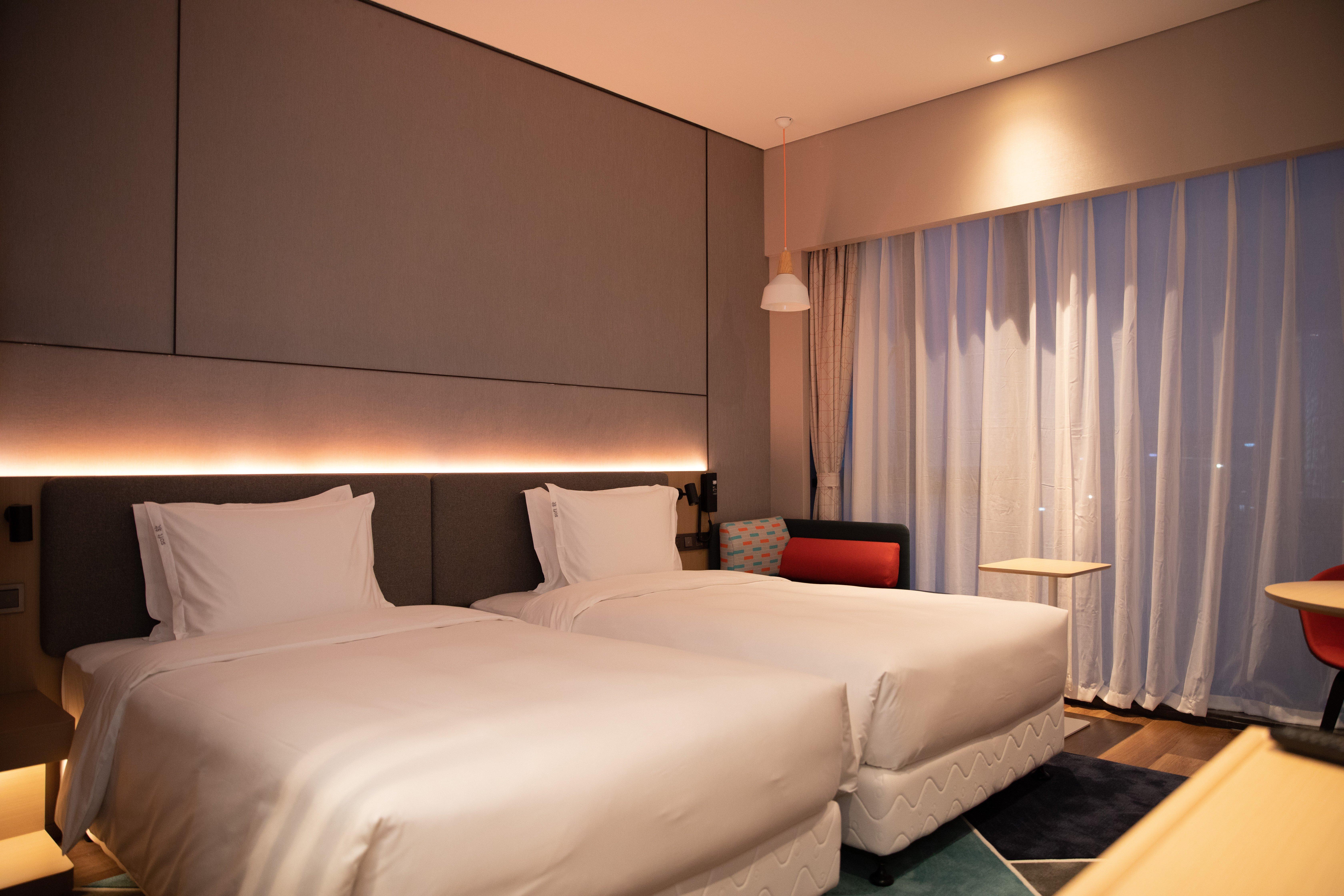 Holiday Inn Express Shenzhen Longhua By Ihg المظهر الخارجي الصورة