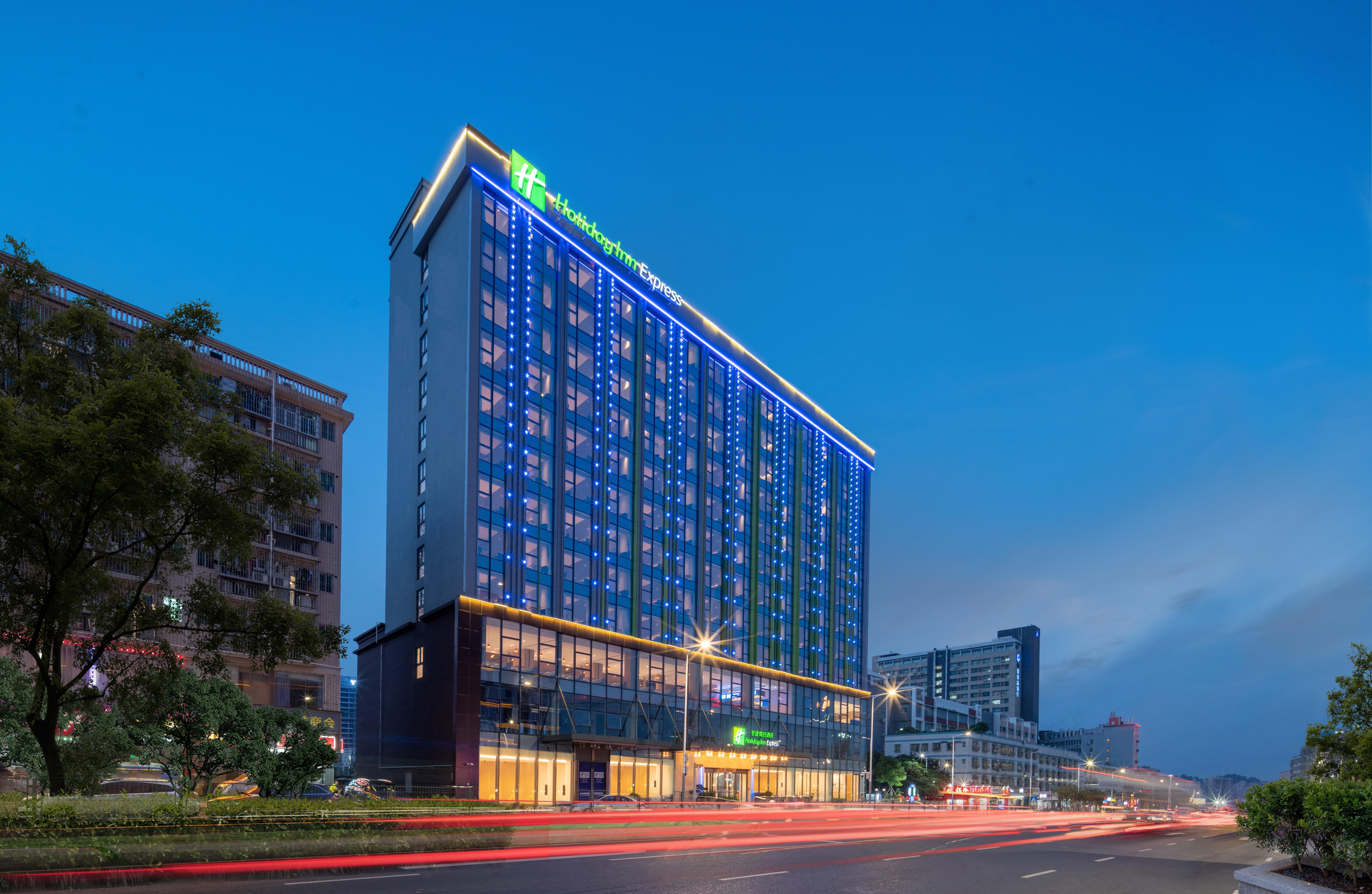Holiday Inn Express Shenzhen Longhua By Ihg المظهر الخارجي الصورة