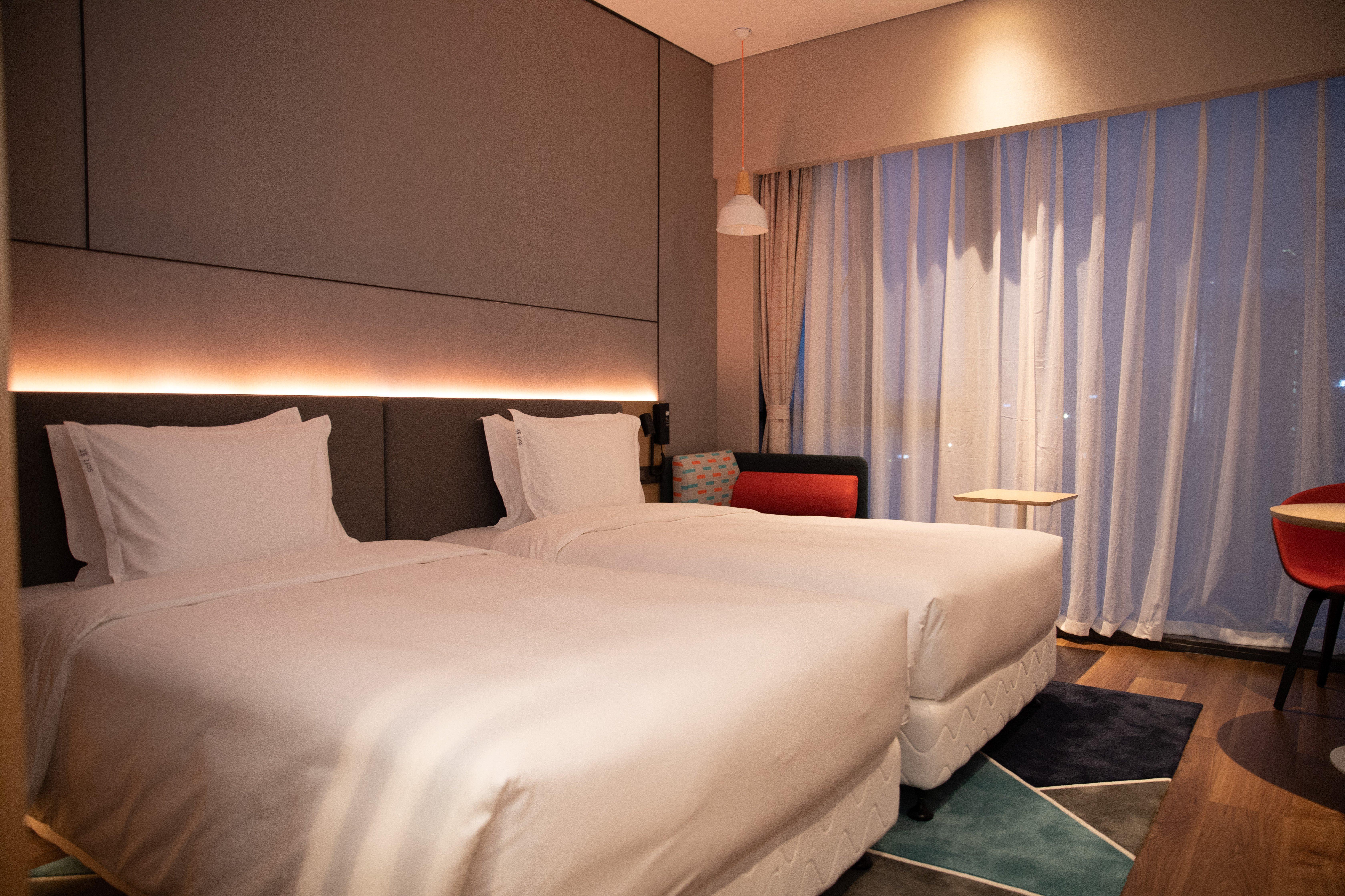 Holiday Inn Express Shenzhen Longhua By Ihg المظهر الخارجي الصورة